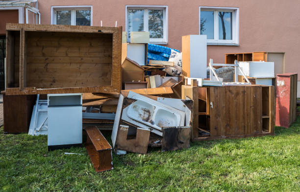 Best Yard Waste Removal  in Cliffside Park, NJ